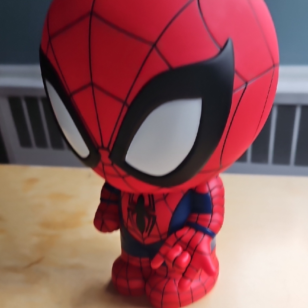 Spider-Man Figural Bank - Picture 6 of 12